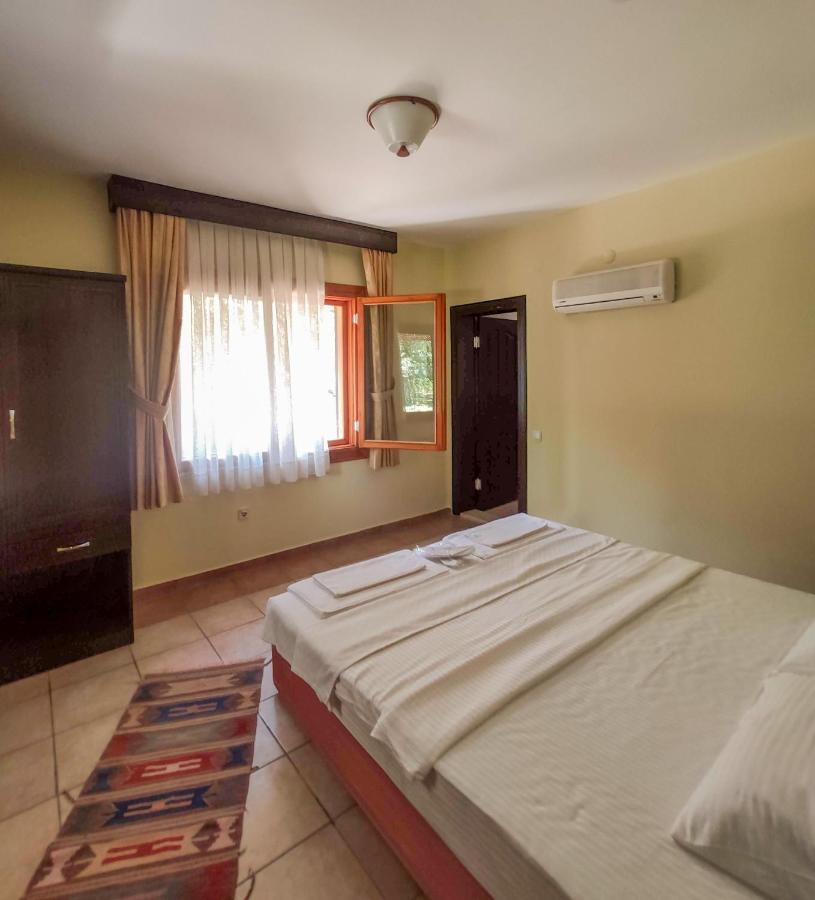 Pinea Pansiyon Kemer Extérieur photo